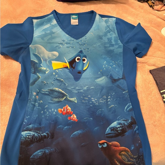 Tops - Blue Finding Dory Scrub Top